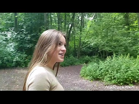 ❤️ Mi proponis al Evelina, ke ni fiku en publika loko! Ŝi diris jes. Tiam mi fikis ŝin en la azenon kaj kumis en ŝia buŝo. Tiam ŝi pisis sin. ️ Porno ĉe ni ❌