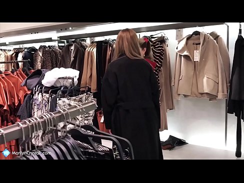 ❤️ Lesbaninoj masturbas kaj lekas butikon de ĉaso - gin gerson crystal marilyn ️ Porno ĉe ni ❌